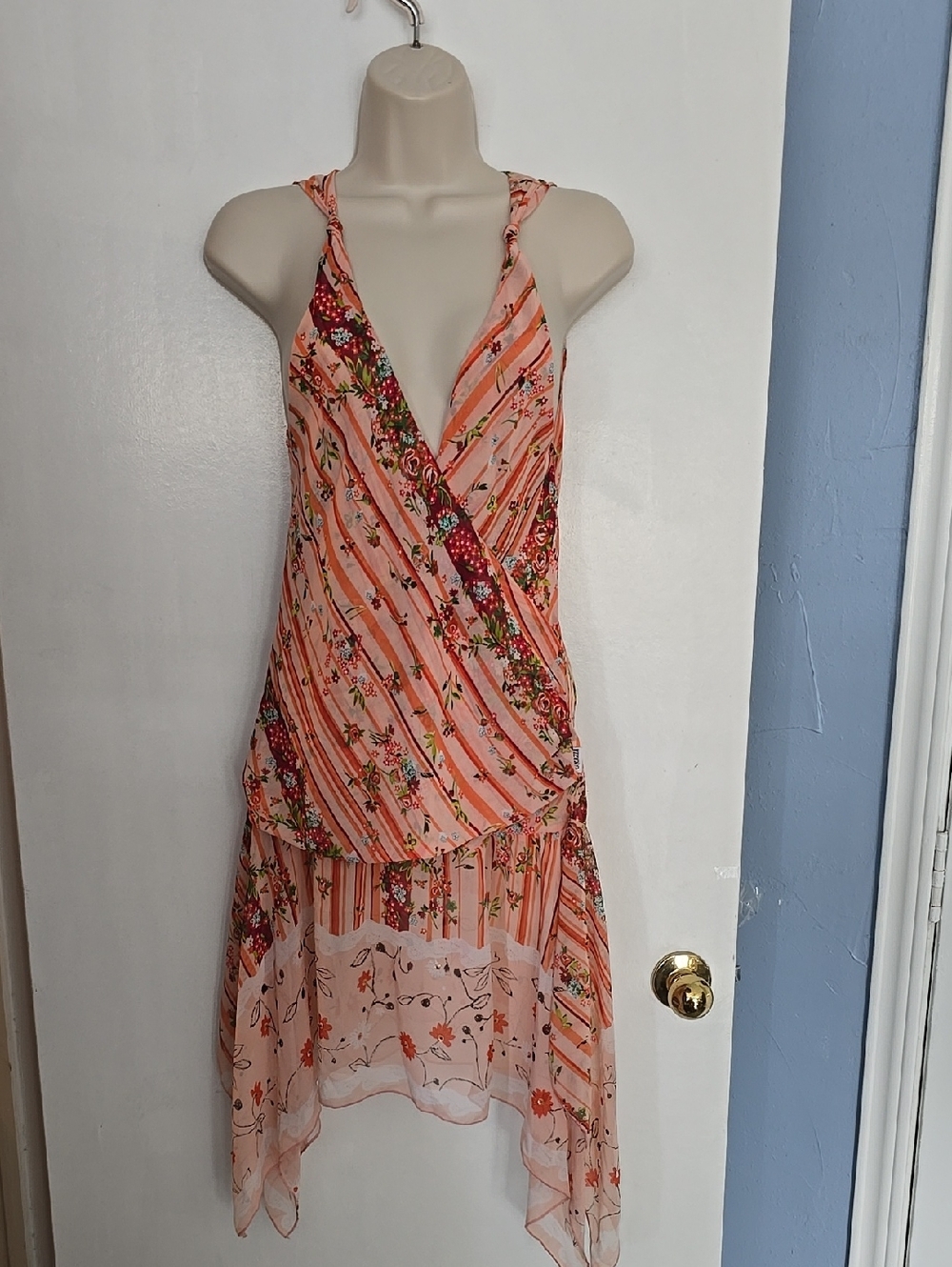 Grazia Peach Floral High-Low Wrap Dress Size M